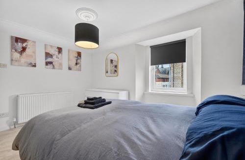 Largs Apartment | Seaside Snug
