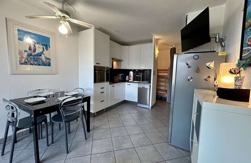 Cap d'Agde Apartment | Seaside Studio w/Pool, Private Parking, & Canal Views - 450m from Beach!