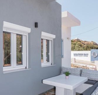 Galissas Apartment | Seaside Suite
