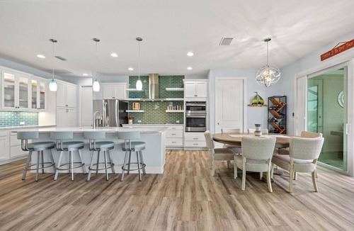 Englewood South House | Seaside Sunset Oasis Open Concept Pool House With Lanai & Private Fenced In Yard