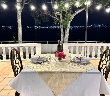 Totolan House | Seaside Villa
