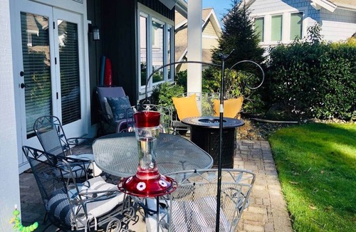 Regional District of Nanaimo House | Seaside Villa - Sleeps 7