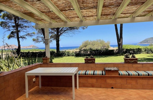 Portoferraio Villa | Seaside villa with spectacular views of the Gulf of Portoferraio