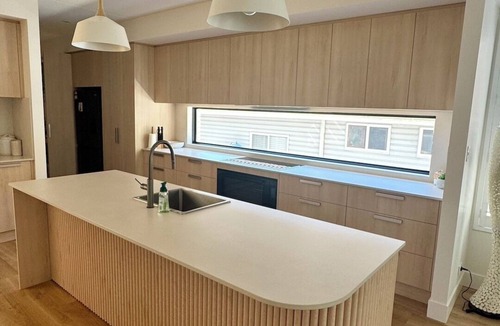 Windang House | Seaside Windang - Relax and enjoy your beachside holiday!
