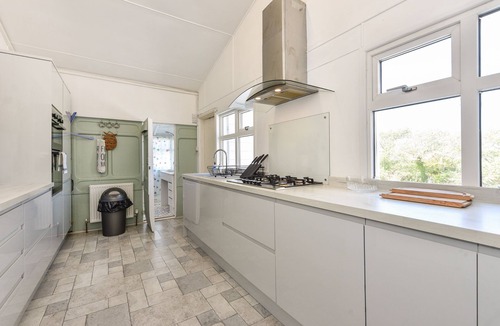 Pagham Cottage | Seasidings, Pagham - sleeps 10 guests in 5 bedrooms