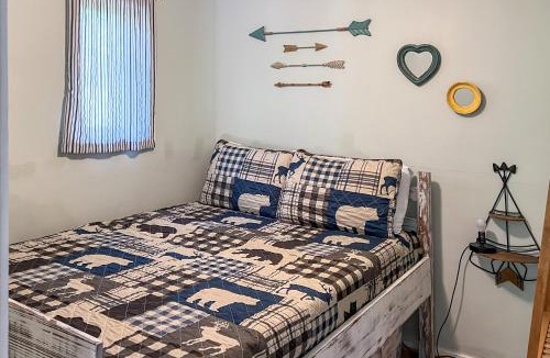 Silver Point House | Seasonal Water Views: Home Near Center Hill Lake