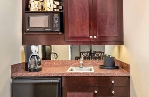 Downtown Seattle Resort | Seattle | Hotel Style City Stay | Gym + Walkable
