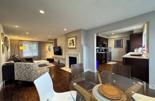 Rainier Valley House | Seattle View Skyline and Water Modern 4BD 3BA