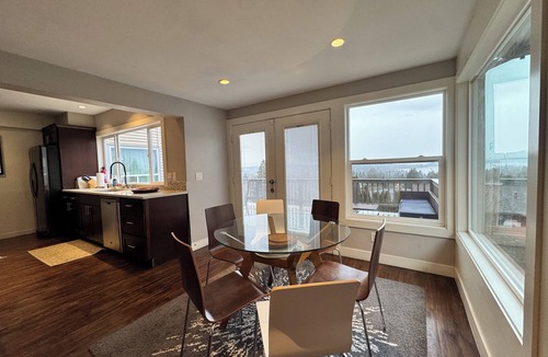 Rainier Valley House | Seattle View Skyline and Water Modern 4BD 3BA