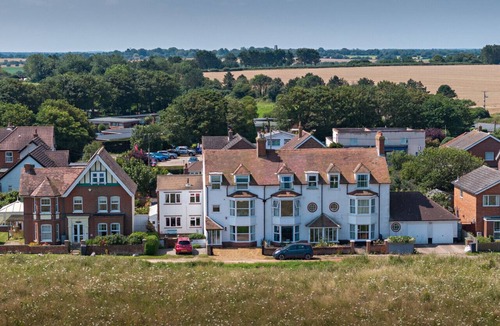 Mundesley House | Seaview at No.5 Mundesley
