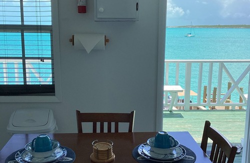 Out Islands Apartment | Seaview Apartment Five Miles South of The Swimming Pigs And Thunderball Grotto