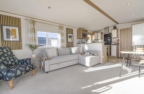 Rhoose House | Seaview