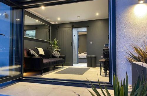 Peacehaven Apartment | Seaview Stay