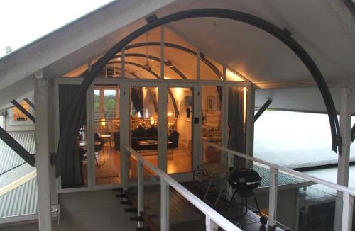 Oak Beach Apartment | SEAVIEWS Oak Beach