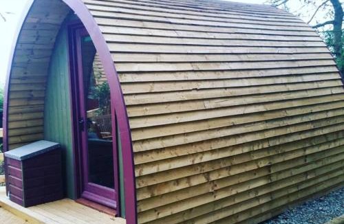 Fridaythorpe Apartment | Seaways glamping, English Oak