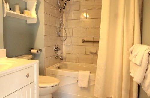 Charlos Cove Hotel | Seawind Landing Country Inn