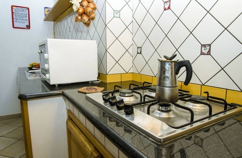 Arienzo Apartment | Sebastien Balcony central Positano