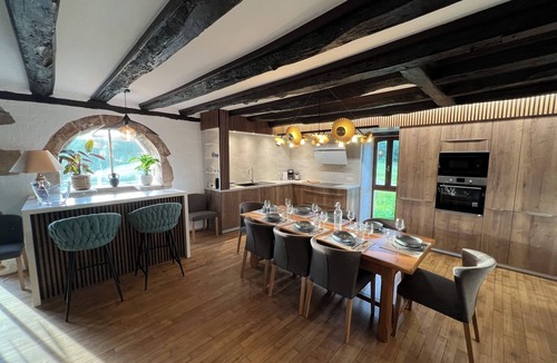 Le Bouyssou House | Secluded 18th-Century Estate, Elegant Renovation in Pure Nature