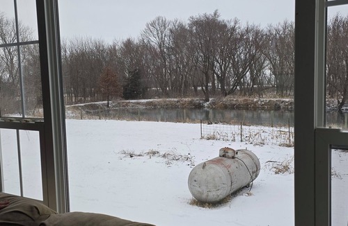 New Hampton Cabin | Secluded 3-bedroom Cabin style home with Pond and Wildlife, mins of New Hampton