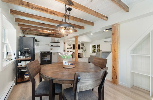 Loysville Cottage | Secluded 4 bedroom Cottage with hot tub & wood burning fire pit