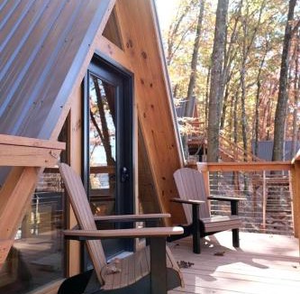 Scio Ski Chalet | Secluded A-Frame Incredible for Water Activities by Tappan Lake in Ohio