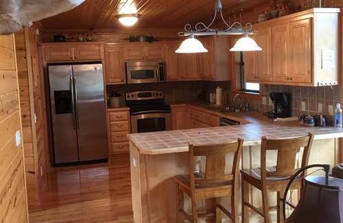 Calico Rock Cabin | Secluded and remote cabin on the White River
