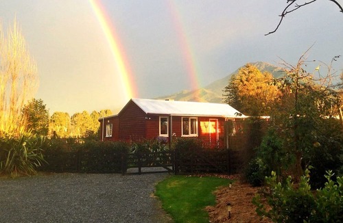 Staveley Cottage | Secluded and Romantic Cottage Getaway in Canterbury, New Zealand