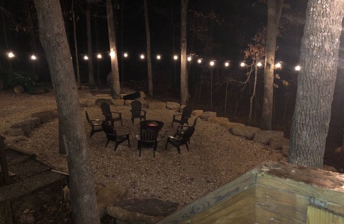 Innsbrook Ski Chalet | ★ Secluded Cabin Getaway with Modern Amenities ★ Firepit Area ★ WiFi