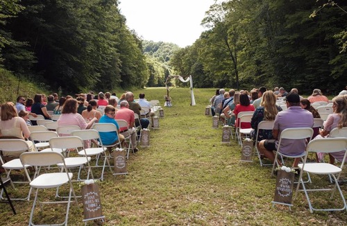 Garrison Cabin | Secluded cabin located on 500 acres in the beautiful hills of Kentucky.