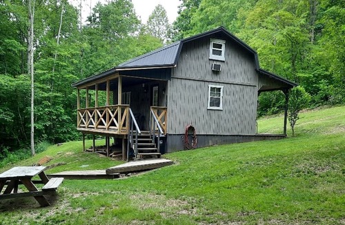 Scio Cabin | Secluded Cabin Rental, Perfect for an Ohio Retreat