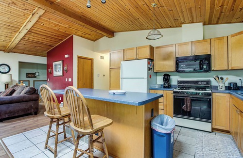 New Chester House | Secluded Central Wisconsin Escape