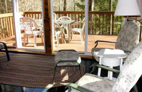 Pine Ridge Cabin | Secluded Cliffside Cabin Near Red River Gorge