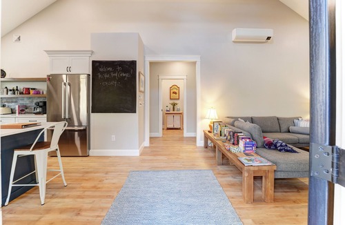 Biddeford Cottage | Secluded Coastal Home and Cottage: Peaceful Nature Escape 3 Minutes to the Beach
