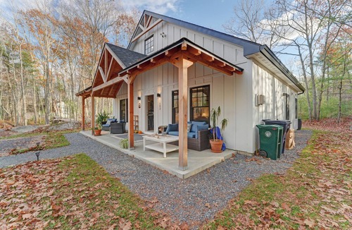 Biddeford Cottage | Secluded Coastal Home and Cottage: Peaceful Nature Escape 3 Minutes to the Beach