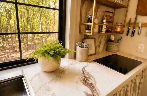 Readyville Cottage | secluded cottage- firepit, outdoor shower, hammock