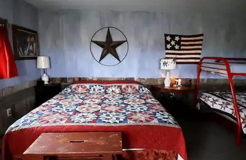 Marsland Cottage | Secluded Cottage on East Ash Creek near Fort Robinson State Park, Nebraska