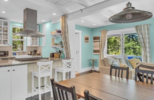 Bernard House | Secluded Cottage with Beach Access! [Cove Cottage]