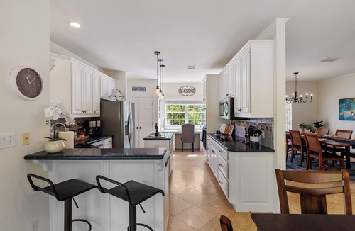 Dripping Springs House | Secluded Estate 55 Acres-Pool-Spa-Game Room-Poker Table 5BR 4BA 4 Miles to DT DS