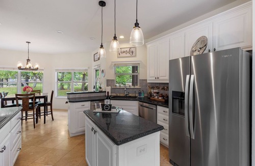 Dripping Springs House | Secluded Estate 55 Acres-Pool-Spa-Game Room-Poker Table 5BR 4BA 4 Miles to DT DS