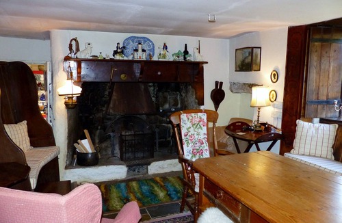 Dartmoor National Park House | Secluded farmhouse – high on Dartmoor, with private access to the River Dart