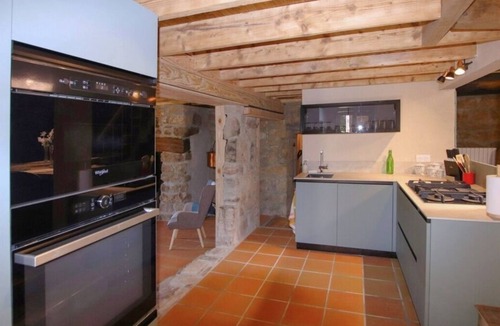 Saint-Etienne-de-Serre House | Secluded vacation estate in the heart of the Ardèche, total peace and quiet and absolute nature.