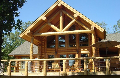 Park Hill Cabin | Secluded Full Log home on 12 wooded acres with view of Lake Tenkiller.