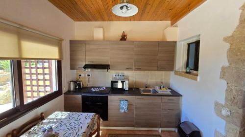 Tala Apartment | Secluded Garden Studio