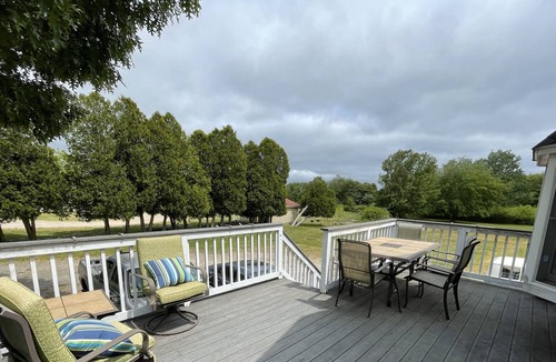 Misquamicut Apartment | Secluded Hideaway minutes from the ocean