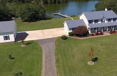 Point Lookout House | Secluded lake front home in Southern Maryland - Fish, Kayak, Relax