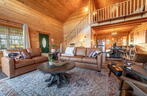 Stratford House | Secluded Lakefront Cabin with Games in Athens, Wisconsin