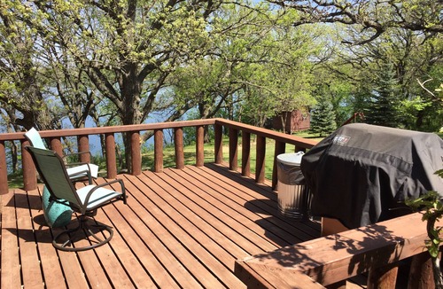 Jackson Cabin | Secluded Lakefront Lodge in Iowa's Great Lakes