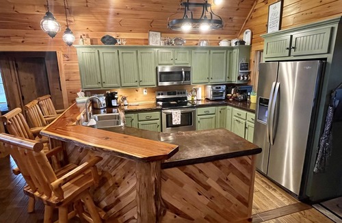 Fountain Run Cabin | Secluded lakeside cabin, with a salt water pool & hot tub, on 25 acres!