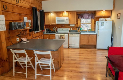 Stanley Cabin | Secluded log cabin, fireplace, wi-fi, hot tub on deck!! Secluded on 6 acres