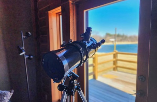 Brodhead Cabin | Secluded Log Cabin w/Private Lake & Hiking Trails